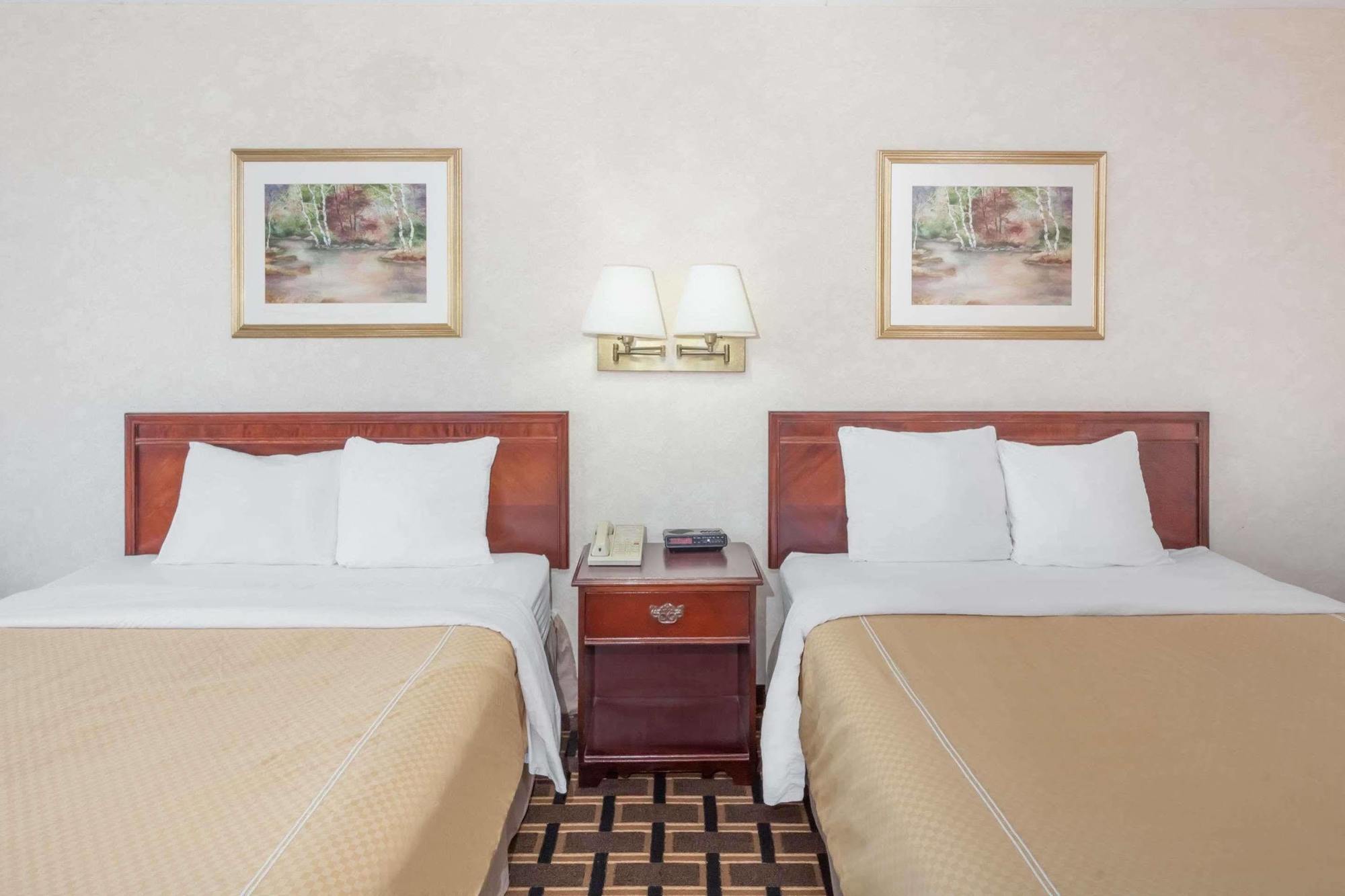 Knights Inn Greeneville Extérieur photo